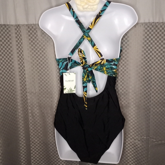 womans leafy print criss cross one piece bathing suit with Cutout design - Picture 3 of 8